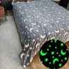 3ucfyvapk3jcufy.jpg Плед, що світиться в темряві, плюшеве покривало Blanket kids Magic Star 150х100 см флісова ковдра Gray