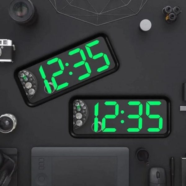 cfivaukavifai.jpg Годинник настільний DT-6508 з будильником та USB зарядкою із зеленим підсвічуванням, лід годинник настільний