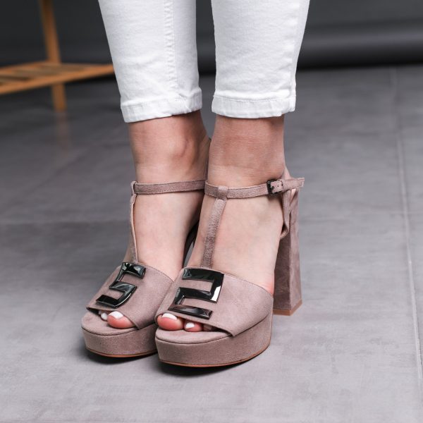 Жіночі босоніжки Fashion Beatrice 3110 38 розмір 24,5 см Бежевий Жіночі босоніжки Fashion Beatrice 3110 38 розмір 24,5 см Бежевий