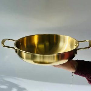 Миска з ручками Olens Салат 102-1366 34х24х6.3 см 2000 мл золотиста Миска з ручками Olens Салат 102-1366 34х24х6.3 см 2000 мл золотиста